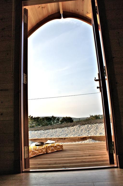 Teach Greannai Accommodation Pod Ross Port Eksteriør bilde